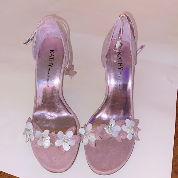 Kathy Van Zeeland Shoes - Kathy Van Zeeland | floral high heels pink glitter